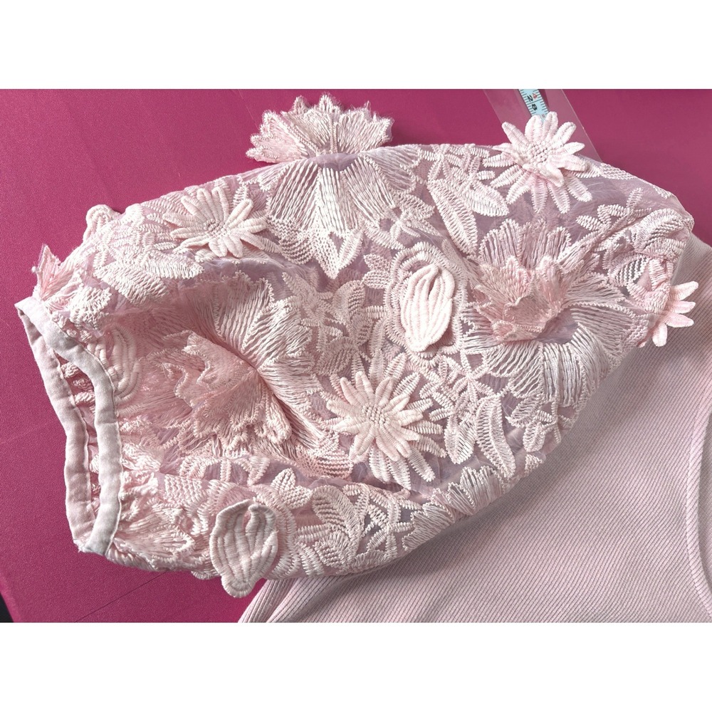 Dolan Womens Pink Ribbed Floral Lace Puff Sleeve Top Sz M Coquette Cottagecore - Picture 9 of 9
